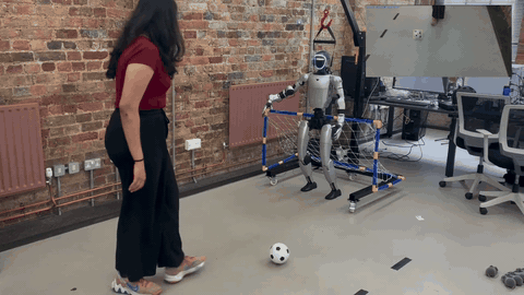 Sample efficiency — 20 neurons drive G1, no controller training